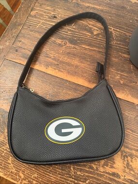 Limited Edition Green Bay Packers Logo Black Shoulder Bag
